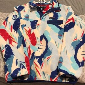 Feathered Patagonia sun hills